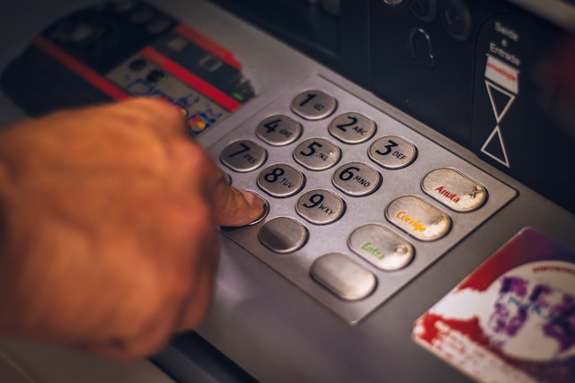 5-dagelijkse-gewoonten-die-geld-kosten